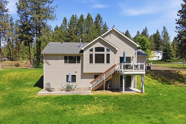 5861 Jergens Rd, Nine Mile Falls, WA 99026