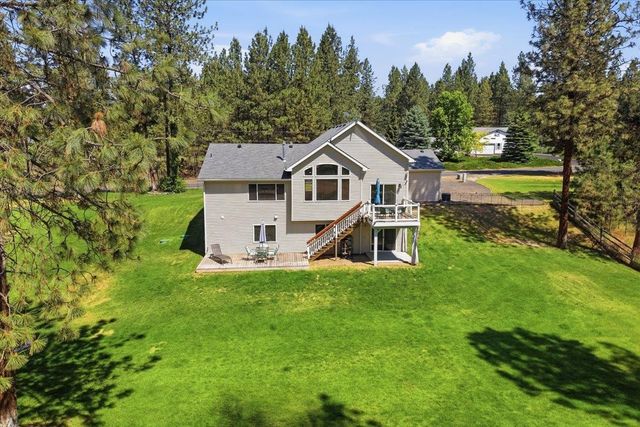 5861 Jergens Rd, Nine Mile Falls, WA 99026