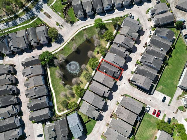 10045 Hillside Bayou Dr, Houston, TX 77080