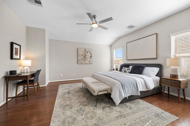 10045 Hillside Bayou Dr, Houston, TX 77080