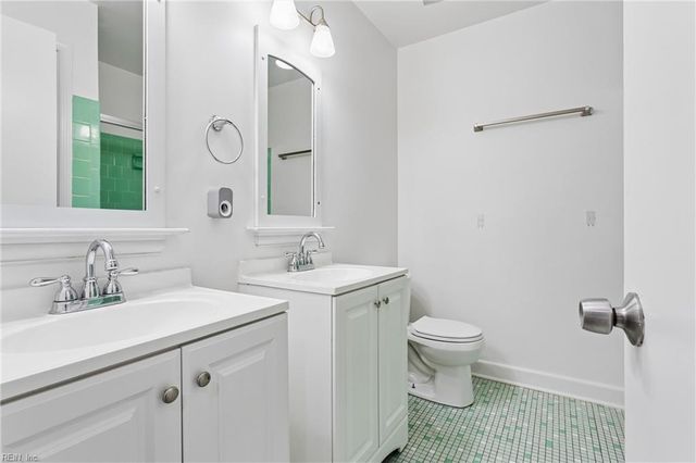 224 Dublin CT, Newport News, VA 23601
