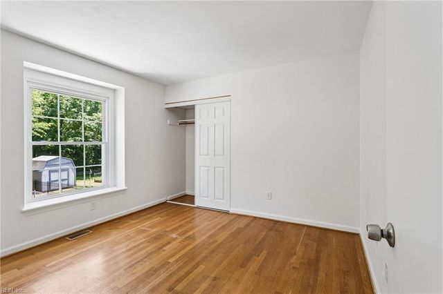 224 Dublin CT, Newport News, VA 23601