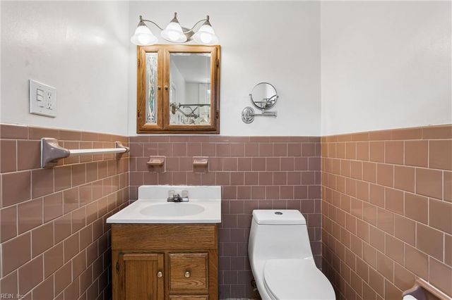 224 Dublin CT, Newport News, VA 23601