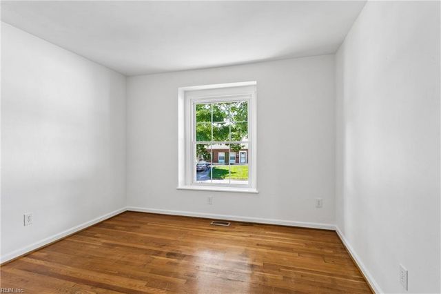 224 Dublin CT, Newport News, VA 23601