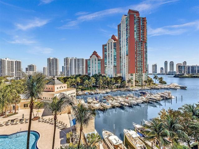 3340 NE 190th St 704, Aventura, FL 33180