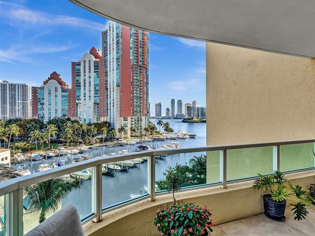 3340 NE 190th St 704, Aventura, FL 33180