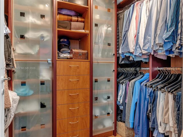 3340 NE 190th St 704, Aventura, FL 33180