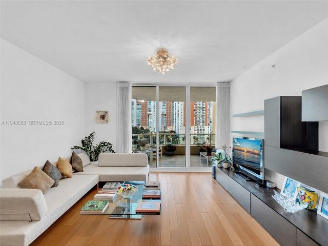 3340 NE 190th St 704, Aventura, FL 33180