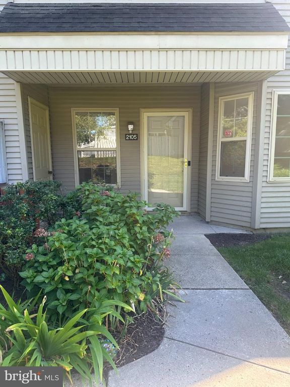 2105 BROOKHAVEN DR, YARDLEY, PA 19067 — exterior