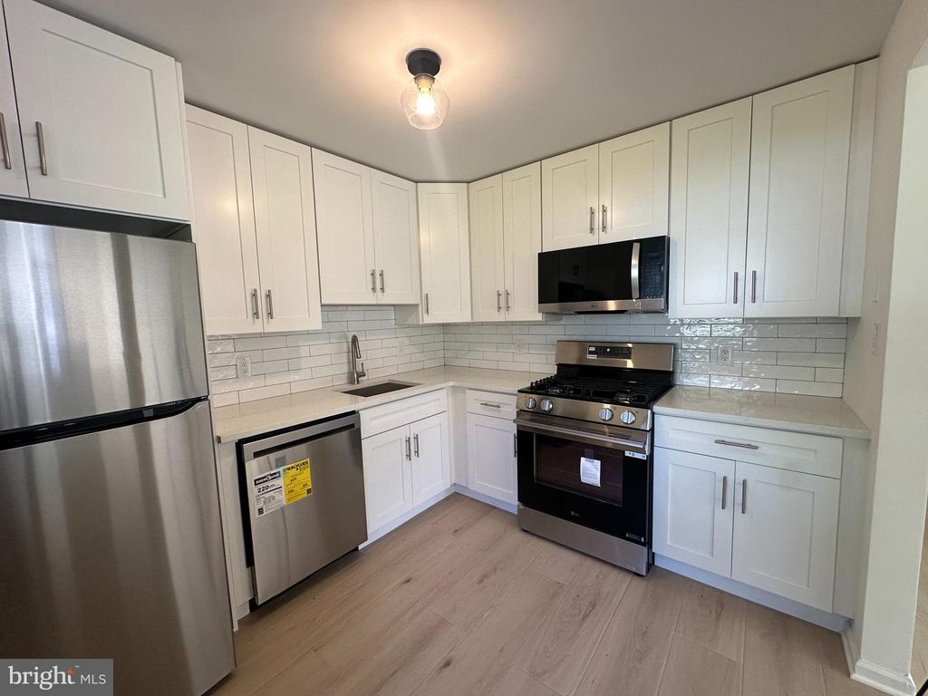 2105 BROOKHAVEN DR, YARDLEY, PA 19067 — photo 3