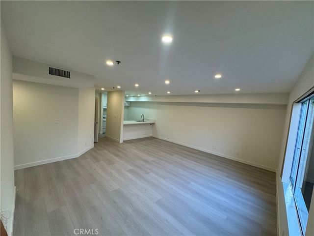 2616 Canada Boulevard 108, Glendale, CA 91208