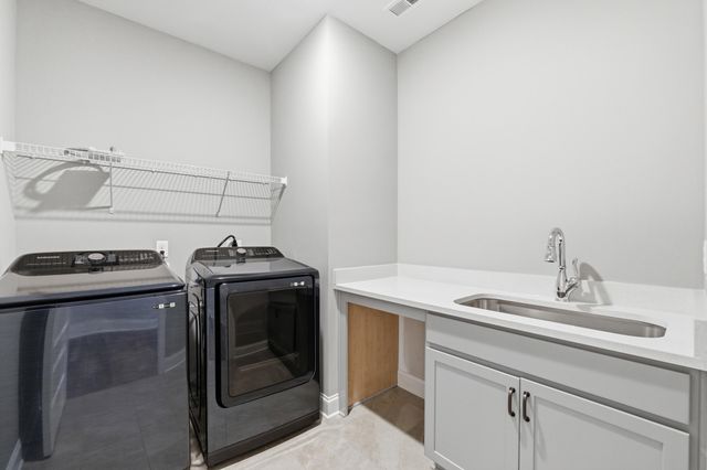 2580 Blue Skies Drive, Ooltewah, TN 37363