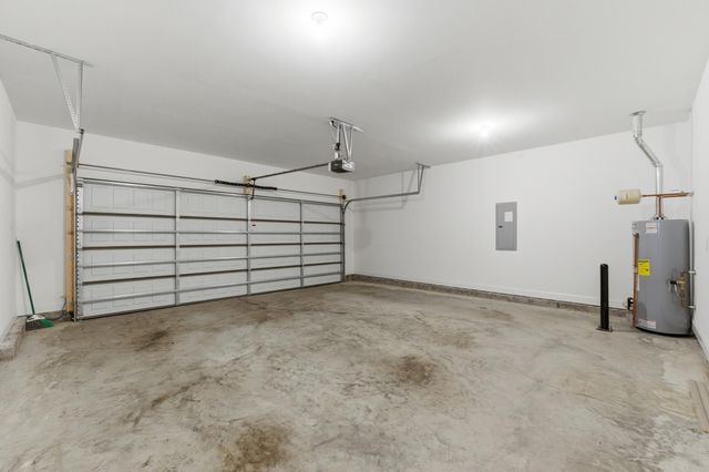 2580 Blue Skies Drive, Ooltewah, TN 37363