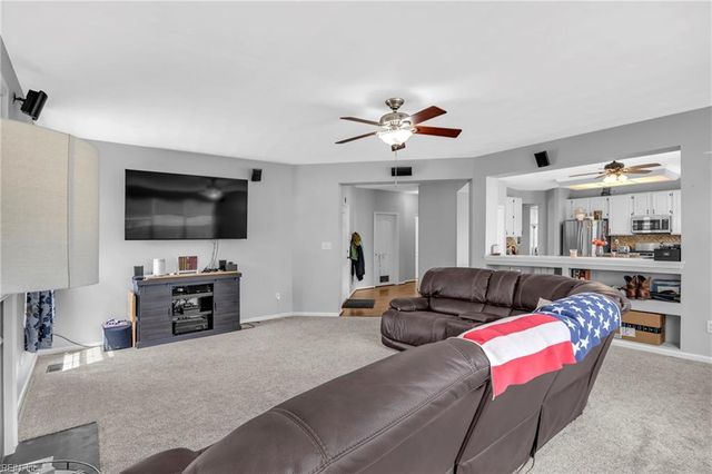 3501 Maxim CT, Chesapeake, VA 23323