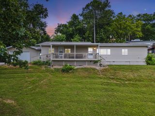 26 White Wing Lane, Blue Eye, MO 65611