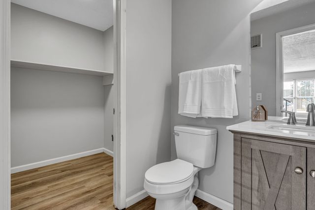326 Nesbitt Ln, Madison, TN 37115