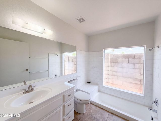 10701 W CAMPBELL Avenue, Phoenix, AZ 85037