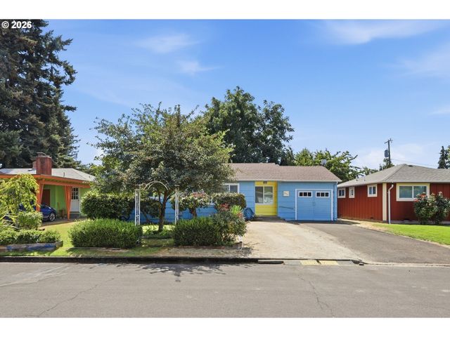 637 TINAMOU Ln, Springfield, OR 97477