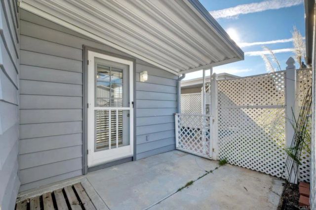 2250 N Broadway 31, Escondido, CA 92026