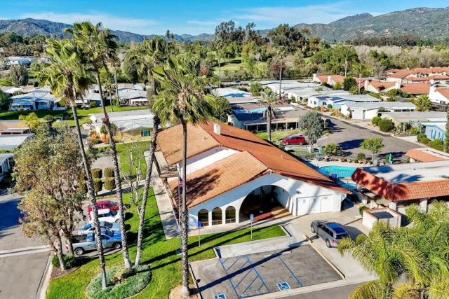 2250 N Broadway 31, Escondido, CA 92026