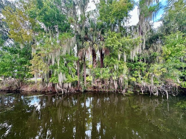 3718 ADELL ROAD, Lake Wales, FL 33898