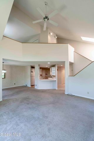 83 Pepper Lane, Saratoga Springs, NY 12866