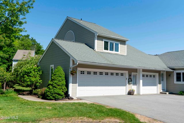 83 Pepper Lane, Saratoga Springs, NY 12866