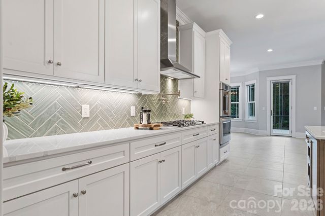 154 Emerald Creek Drive, Troutman, NC 28166