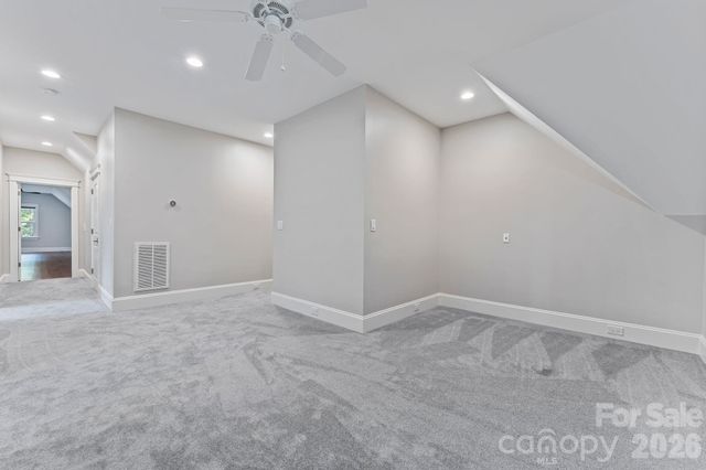154 Emerald Creek Drive, Troutman, NC 28166