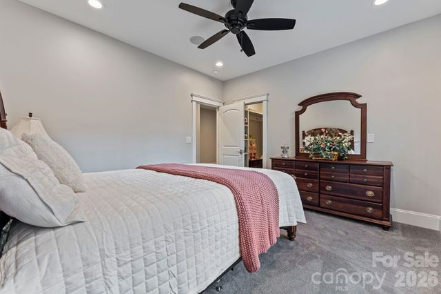 154 Emerald Creek Drive, Troutman, NC 28166