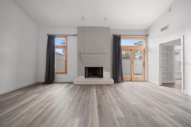 1733 SE 27TH LOOP, Ocala, FL 34471