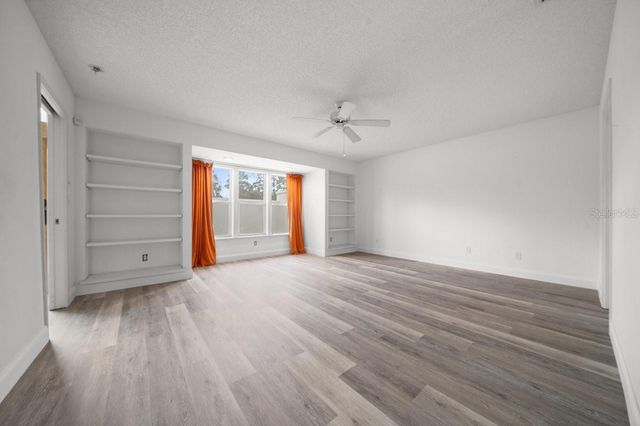 1733 SE 27TH LOOP, Ocala, FL 34471