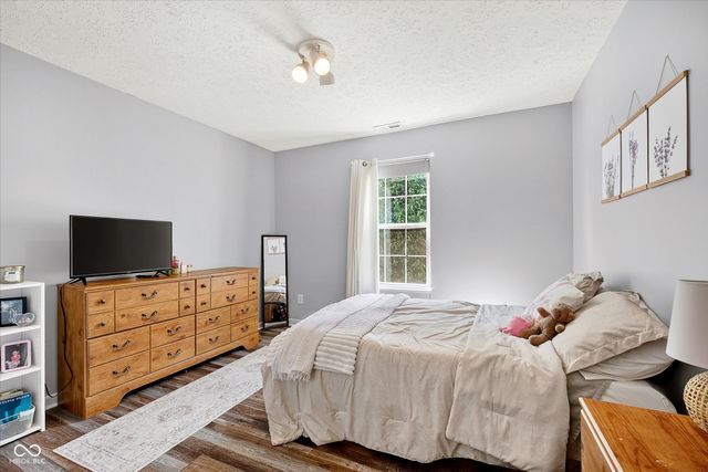 7643 Pipestone Drive, Indianapolis, IN 46217