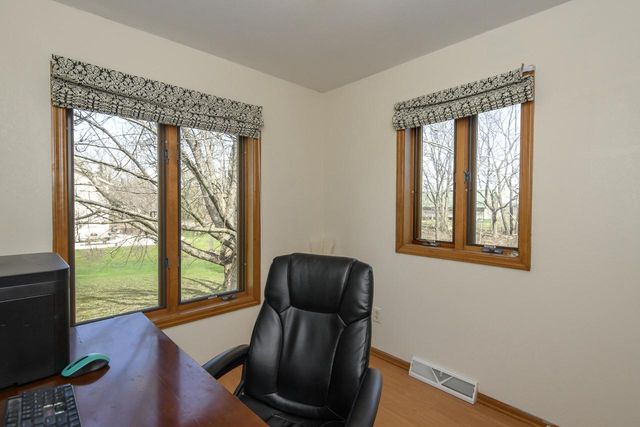 W217N9748 White Horse DRIVE, Colgate, WI 53017