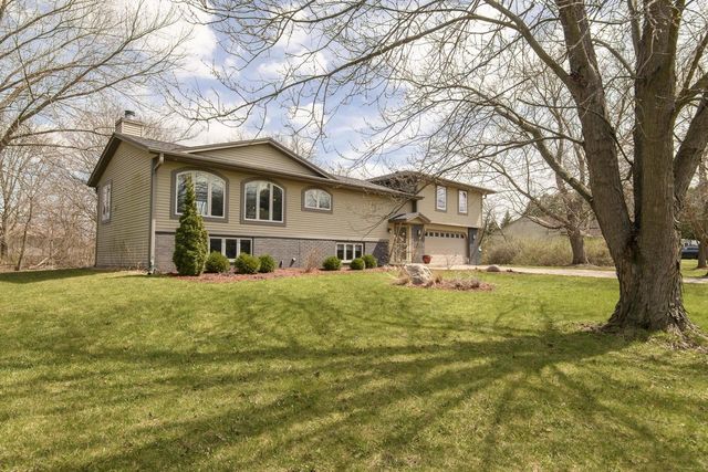 W217N9748 White Horse DRIVE, Colgate, WI 53017