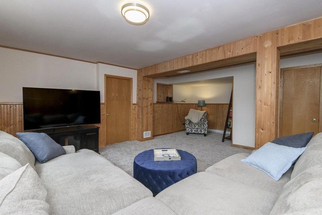 W217N9748 White Horse DRIVE, Colgate, WI 53017