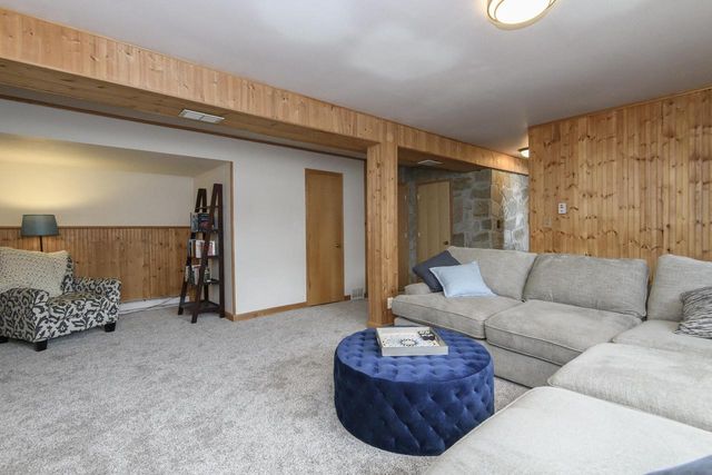 W217N9748 White Horse DRIVE, Colgate, WI 53017