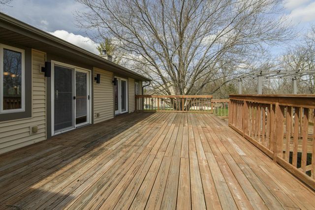 W217N9748 White Horse DRIVE, Colgate, WI 53017