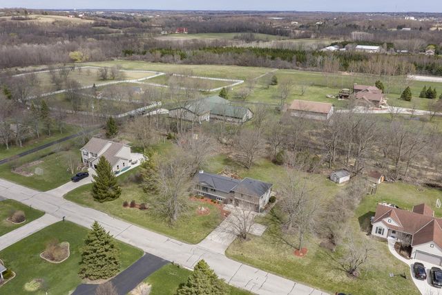 W217N9748 White Horse DRIVE, Colgate, WI 53017