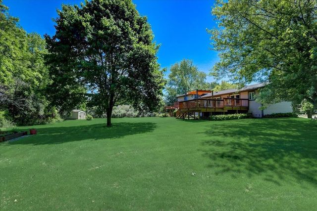W217N9748 White Horse DRIVE, Colgate, WI 53017