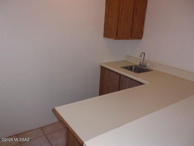5025 N Placita Cholula, Tucson, AZ 85718