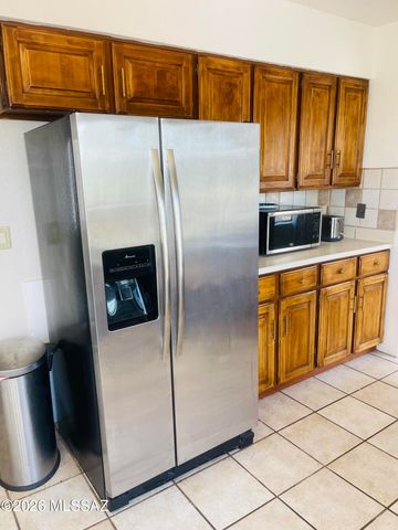 5025 N Placita Cholula, Tucson, AZ 85718