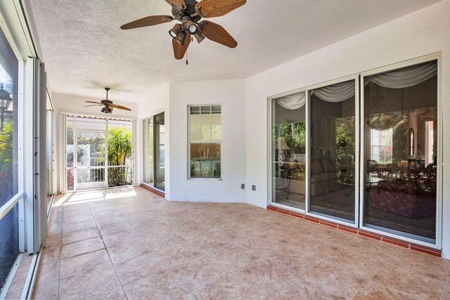 1910 Breakers Pointe Way, West Palm Beach, FL 33411