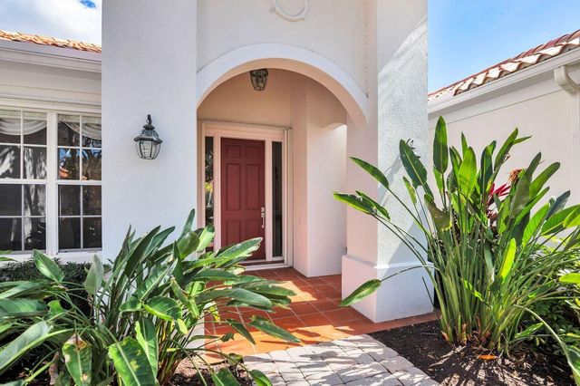 1910 Breakers Pointe Way, West Palm Beach, FL 33411