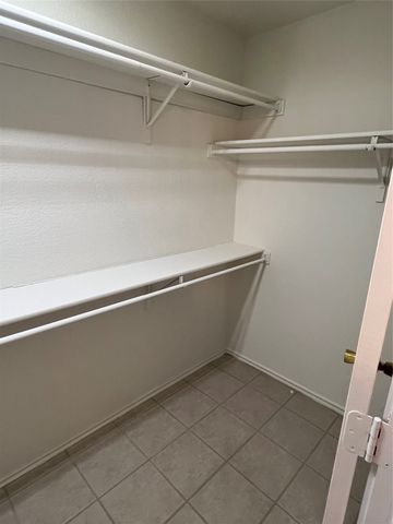 902 Brose Drive, Lewisville, TX 75067