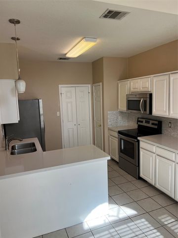 902 Brose Drive, Lewisville, TX 75067
