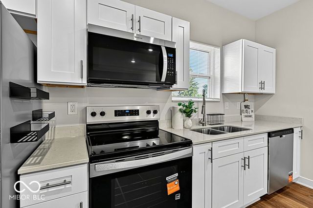 4456 Caroline Avenue, Indianapolis, IN 46205
