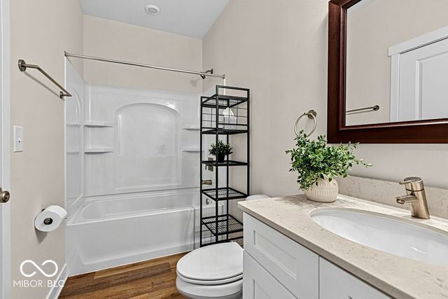 4456 Caroline Avenue, Indianapolis, IN 46205
