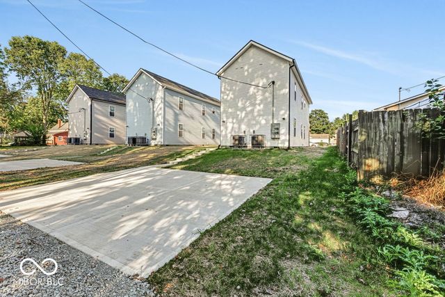 4456 Caroline Avenue, Indianapolis, IN 46205