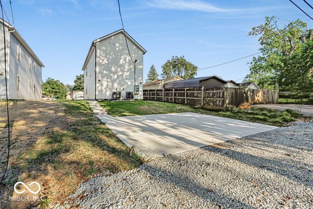 4456 Caroline Avenue, Indianapolis, IN 46205